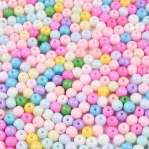 Pyöreä lasihelmi opaakki pintaväri n. 4-4,5 mm värilajitelma n. 50 kpl