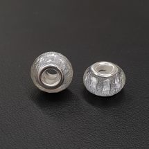 Isoreikäinen helmi resiini kirkas/hopea 14x9 mm