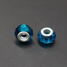 Isoreikäinen helmi viistehiottua lasia kirkas/tumma petrooli 13x8 mm