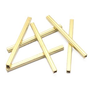 Metallihelmi messinki pitkä nelikulmainen putki 50x3 mm 4 kpl