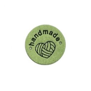 Kangasmerkki keinomokkaa Handmade/ lankakerä vaaleanvihreä pyöreä 25 mm