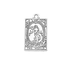 Metallimaskotti tarot-kortti "The World XXI" 23,5x14,5 mm antiikkihopeanväri
