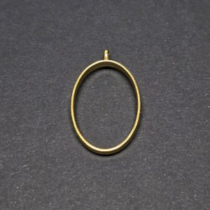 Metalliriipus avoin rengas / ovaali kullanvärinen 39x23,8x3,3 mm