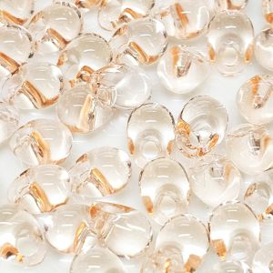 Akryylihelmi pisara 7,9x5,6 mm läpinäkyvä vaalea persikka 10 g