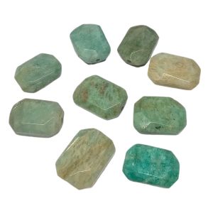 Kivihelmi amatsoniitti hiottu fasettireunainen litteä nugettihelmi 1 kpl