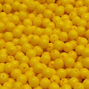 Pyöreä lasihelmi Tsekki opaakki pintaväri auringonkeltainen 4 mm 30 kpl