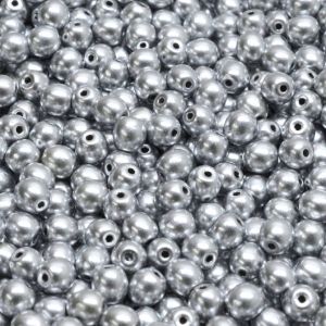 Pyöreä lasihelmi metallihohto satiini hopea 4 mm 30 kpl