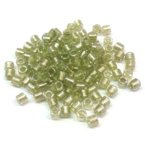 Delica 8/0 sisältä värjätty kimalle peridot/oliivi 5 g