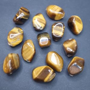 Kivihelmi tiikerinsilmä hiottu nugettihelmi 1 kpl