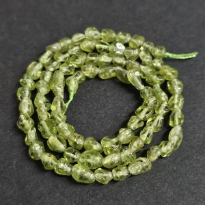 Tukkuerä kivihelmi pikkunugetti peridootti n. 36-39 cm nauha