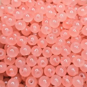 Pyöreä lasihelmi läpikuultava pintaväri n. 8 mm vaalea koralli 25 kpl