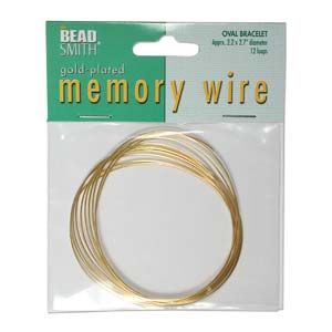 Memory wire ovaali keskikoko n. 5,6x6,9 cm kullattu 12 kieppiä