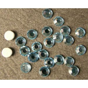 Swarovski strassi SS20 4.6-4.8 mm peilipohja Aquamarine 10 kpl