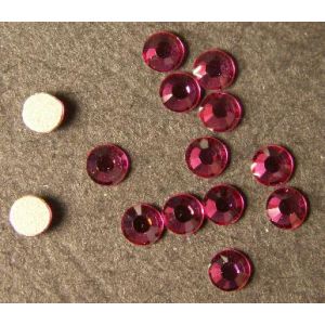 Swarovski strassi SS16 3.8-4.0 mm peilipohja Fuchsia 10 kpl