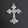 Metalliriipus iso risti "Madonna" 7,5x5 cm hopeoitu/ kirkkaat strassit 1 kpl